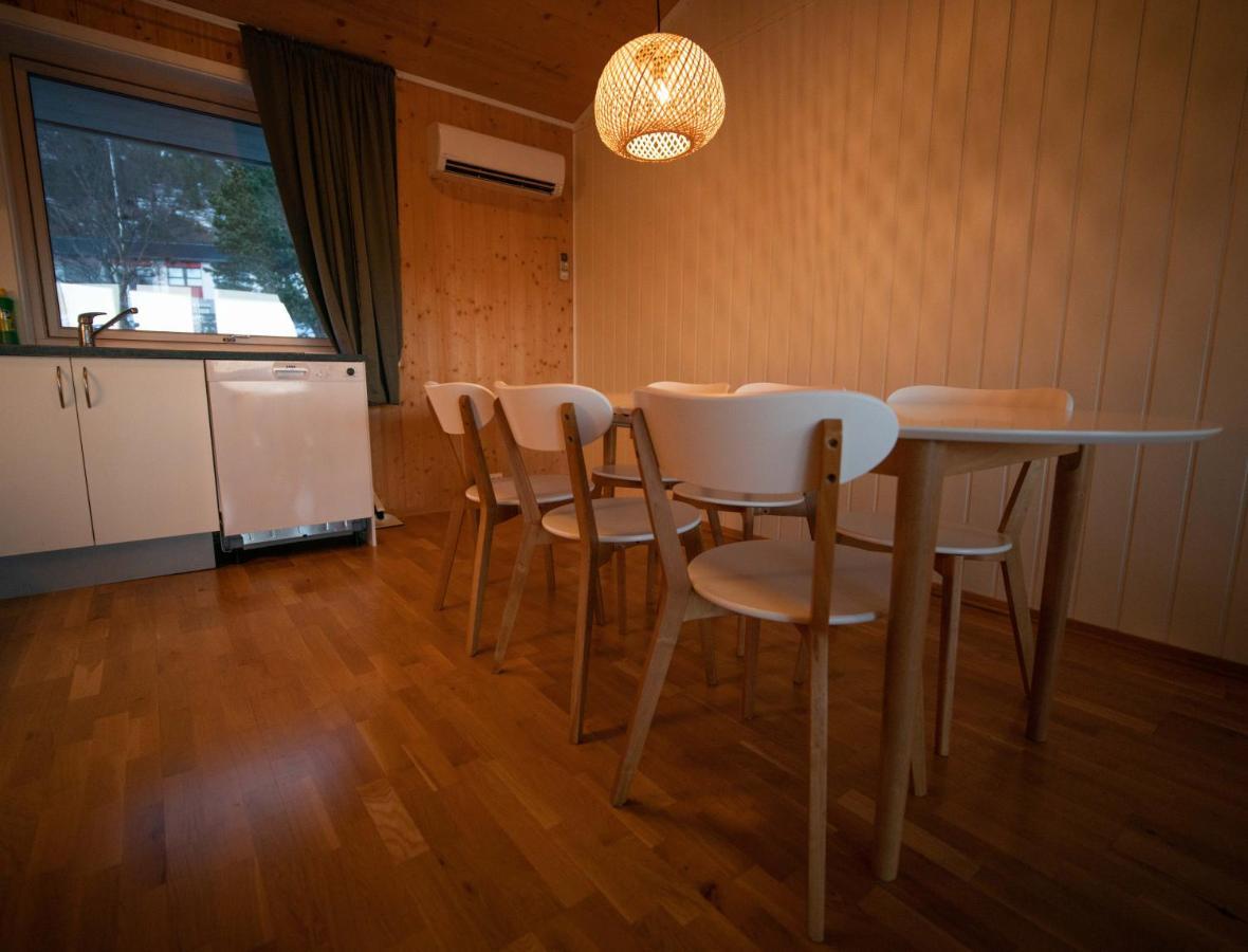 Destination Senja - Stonglandseidet Apartment Exterior photo