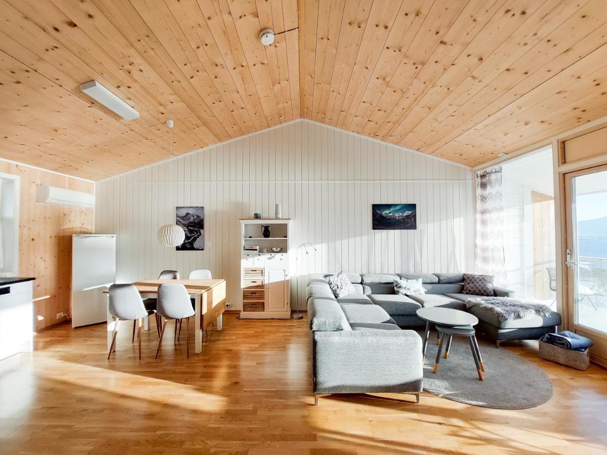 Destination Senja - Stonglandseidet Apartment Exterior photo