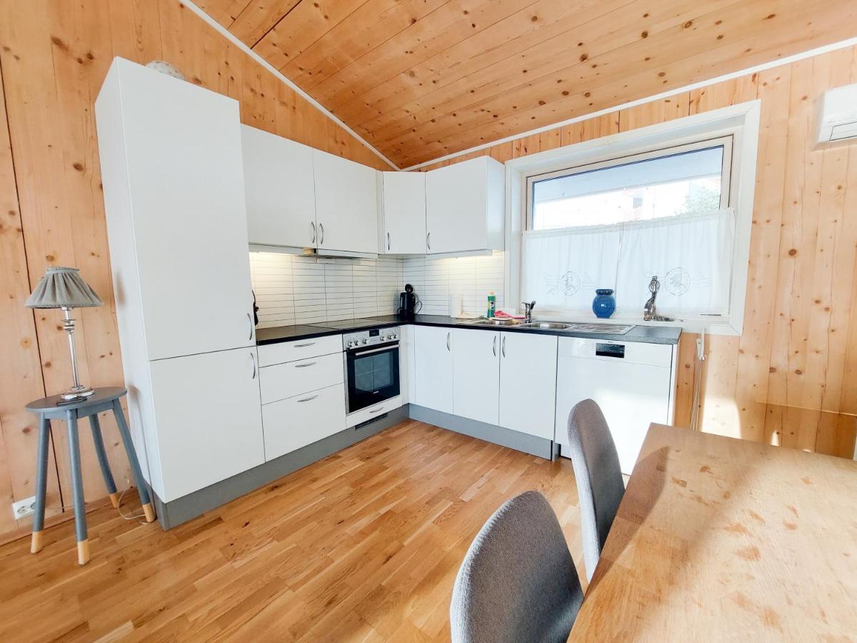 Destination Senja - Stonglandseidet Apartment Exterior photo