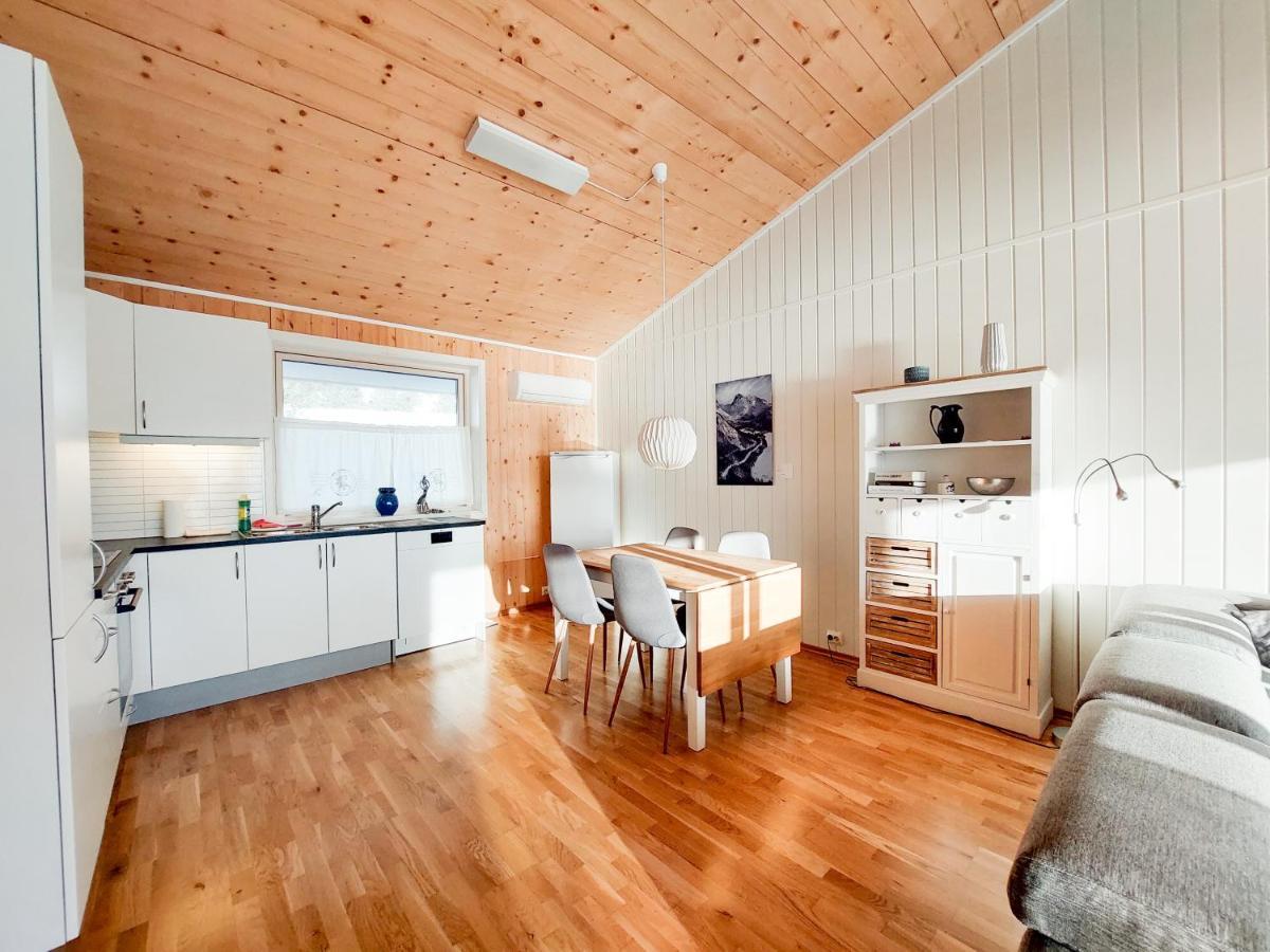 Destination Senja - Stonglandseidet Apartment Exterior photo