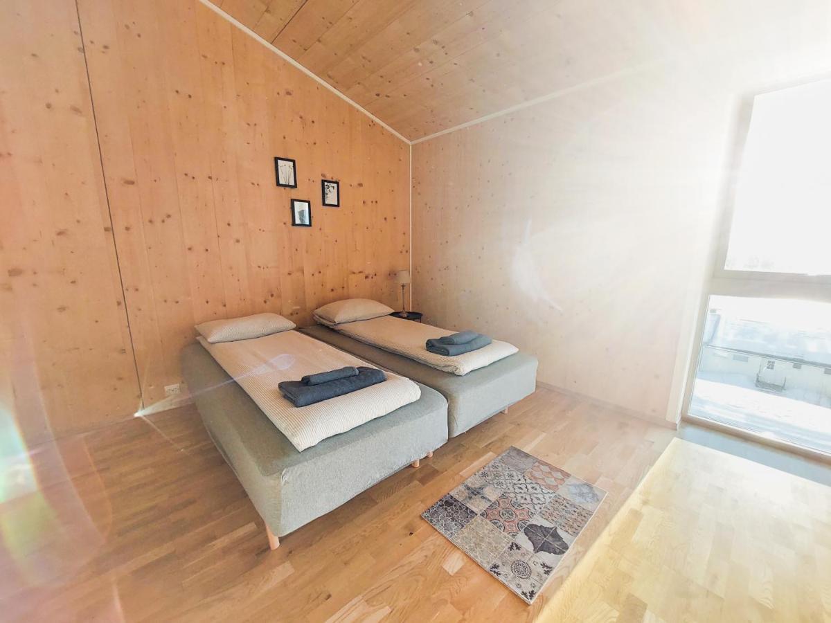 Destination Senja - Stonglandseidet Apartment Exterior photo