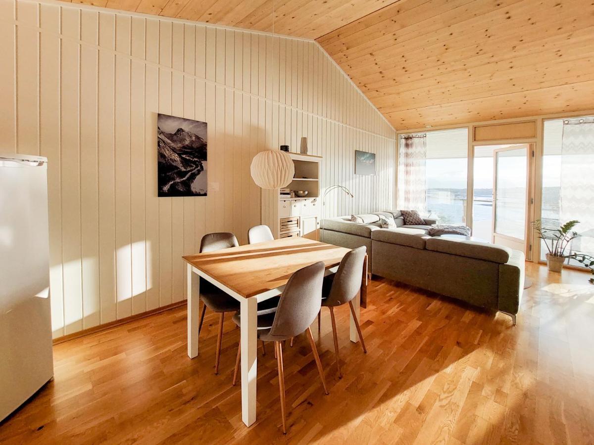 Destination Senja - Stonglandseidet Apartment Exterior photo