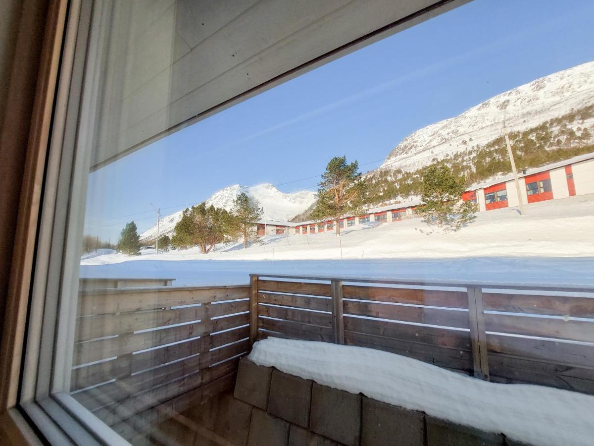 Destination Senja - Stonglandseidet Apartment Exterior photo