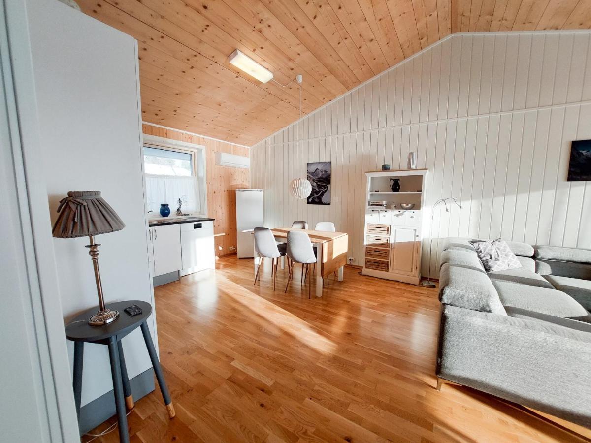 Destination Senja - Stonglandseidet Apartment Exterior photo