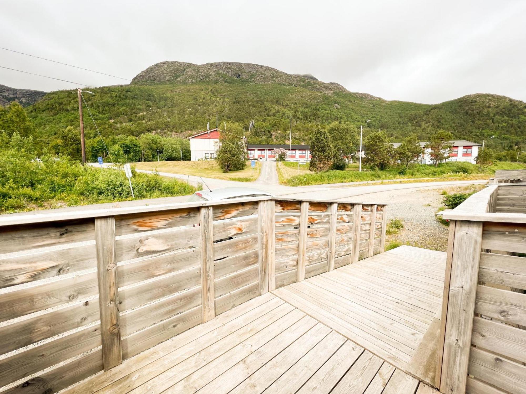 Destination Senja - Stonglandseidet Apartment Exterior photo